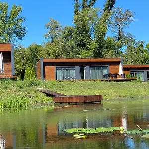 https://fisherman.hotels-of-kiev.com